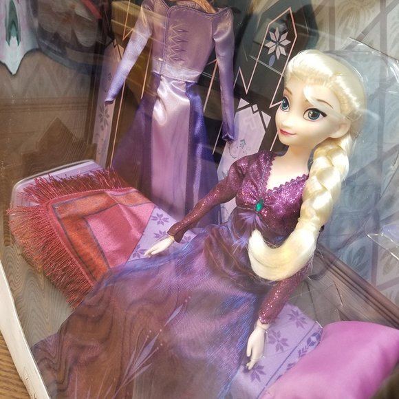Authentic Disney Store Frozen 2 Elsa Bedroom Playset and Anna Adventure Playset - Picture 4 of 13